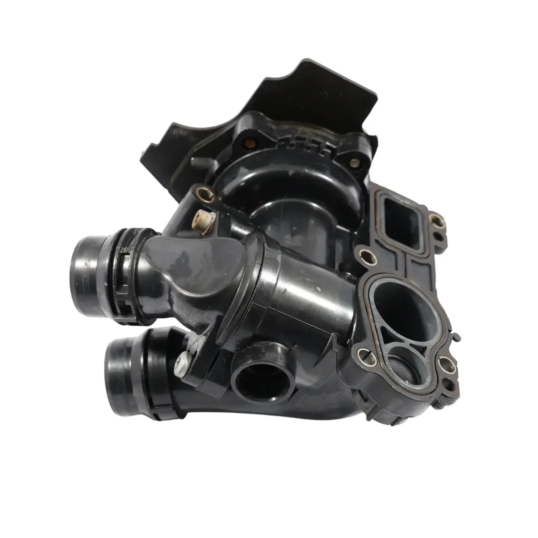 Pompa Wody Chłodząca 2.0 TFSI Benzyna do Audi A3 8P A5 8T o numerze 06H121026AB Audi A3 8P A5 8T Pompa Wody Chłodząca 2.0 TFSI Benzyna - SKU 06H121026AB - Numer Części 06H121026AB