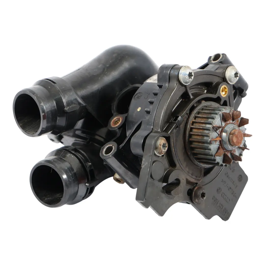 Pompa Wody Chłodząca 2.0 TFSI Benzyna do Audi A3 8P A5 8T o numerze 06H121026AB Audi A3 8P A5 8T Pompa Wody Chłodząca 2.0 TFSI Benzyna - SKU 06H121026AB - Numer Części 06H121026AB