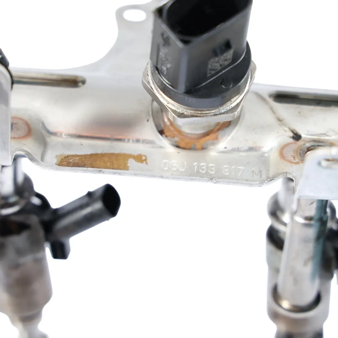 Rail D'Injection Audi A3 8P TT 8J Essence Système d'alimentation pour à propos du numéro de pièce 06J133317M Rail D'Injection Audi A3 8P TT 8J Essence Système d'alimentation - SKU 06J133317M-2 - Numéro de pièce 06J133317M