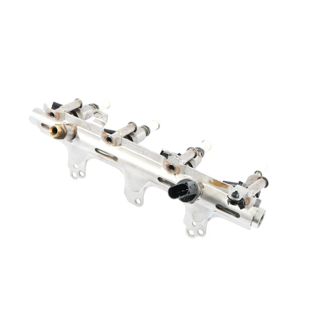 Rail Inyección Combustible Audi A3 8P TT 8J Gasolina Sistema para con número de pieza 06J133317M Rail Inyección Combustible Audi A3 8P TT 8J Gasolina Sistema - SKU 06J133317M-2 - Número de pieza 06J133317M