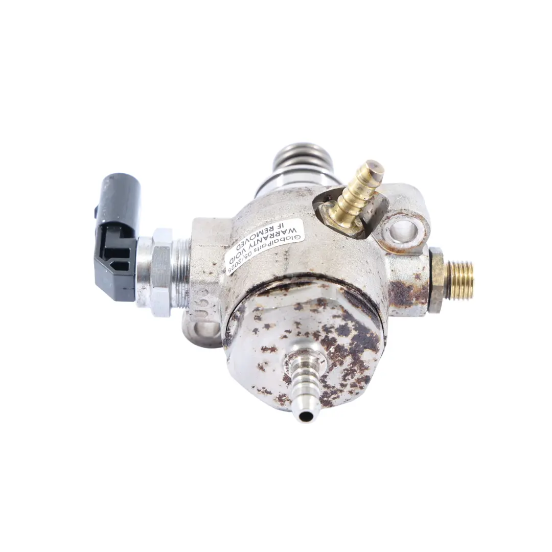 Pompa Wtryskowa Paliwa Benzyna 2.0 TFSI do Audi A3 8V o numerze 06L127025Q Audi A3 8V Pompa Wtryskowa Paliwa Benzyna 2.0 TFSI - SKU 06L127025Q - Numer Części 06L127025Q