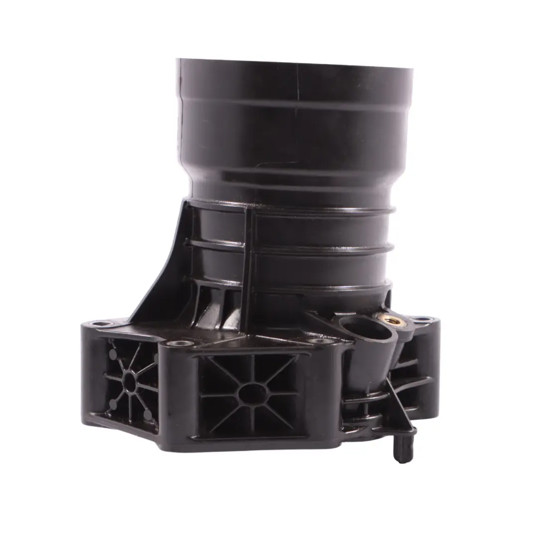 Filtro Olio Radiatore Olio 3.0 TFSI V6 Benzina per Audi A4 S4 B9 con numero di parte 06M115401F Audi A4 S4 B9 Filtro Olio Radiatore Olio 3.0 TFSI V6 Benzina - SKU 06M115401F - Numero di parte 06M115401F