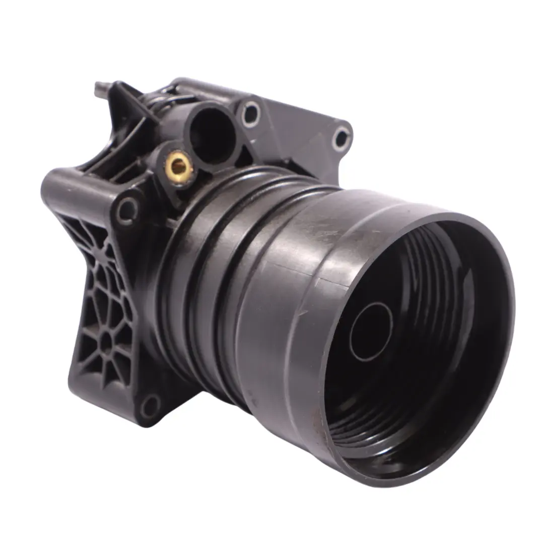 Filtro Olio Radiatore Olio 3.0 TFSI V6 Benzina per Audi A4 S4 B9 con numero di parte 06M115401F Audi A4 S4 B9 Filtro Olio Radiatore Olio 3.0 TFSI V6 Benzina - SKU 06M115401F - Numero di parte 06M115401F