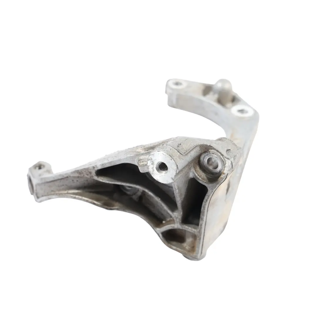 Wspornik Mocowanie Uchwyt Sprężarki Klimatyzacji do Audi SQ5 FY o numerze 06M260885M Audi SQ5 FY Wspornik Mocowanie Uchwyt Sprężarki Klimatyzacji - SKU 06M260885M - Numer Części 06M260885M