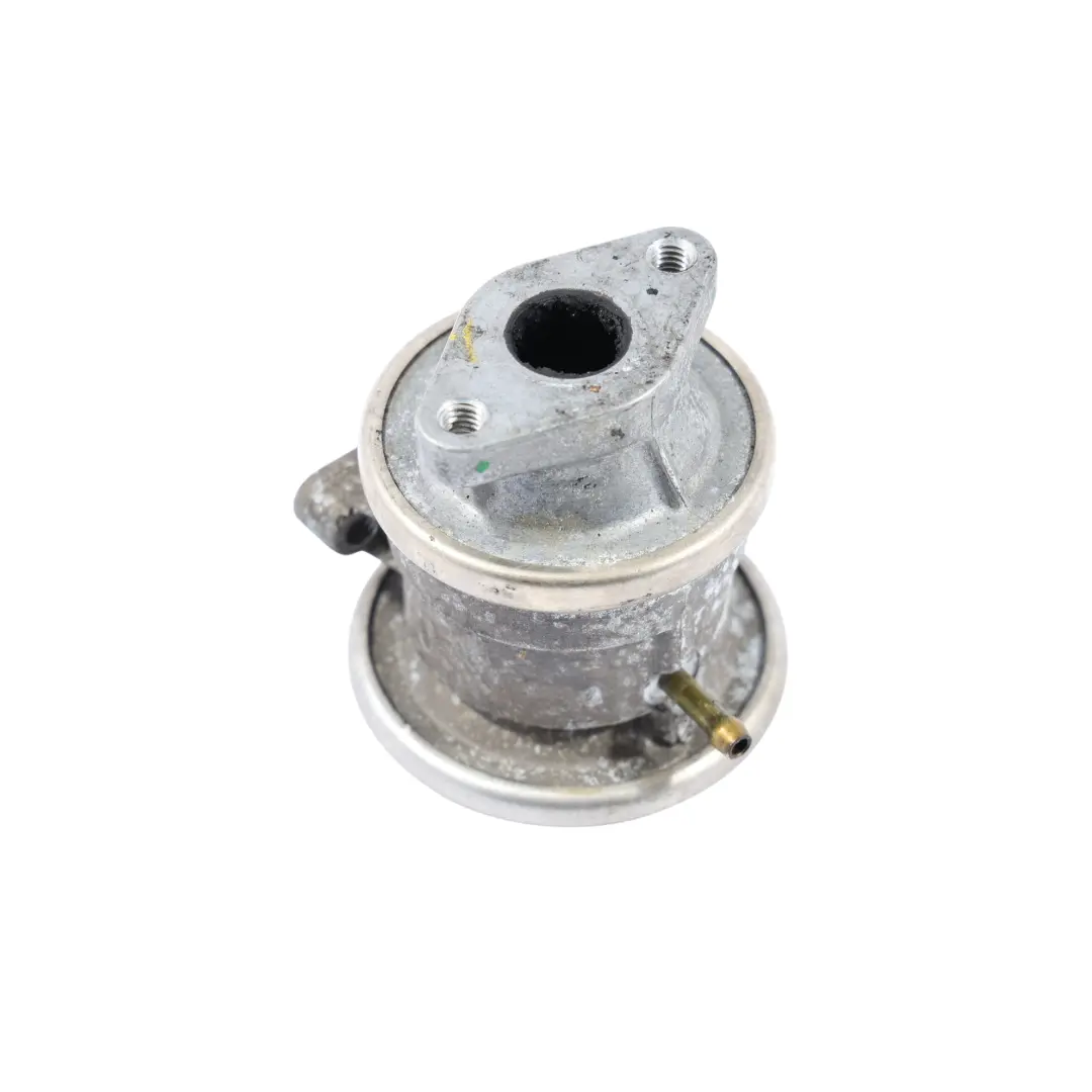 Válvula EGR Audi A4 S4 B6 B7 4.2 Engine Exhaust Cooler para con número de pieza 078131102L Válvula EGR Audi A4 S4 B6 B7 4.2 Engine Exhaust Cooler - SKU 078131102L - Número de pieza 078131102L