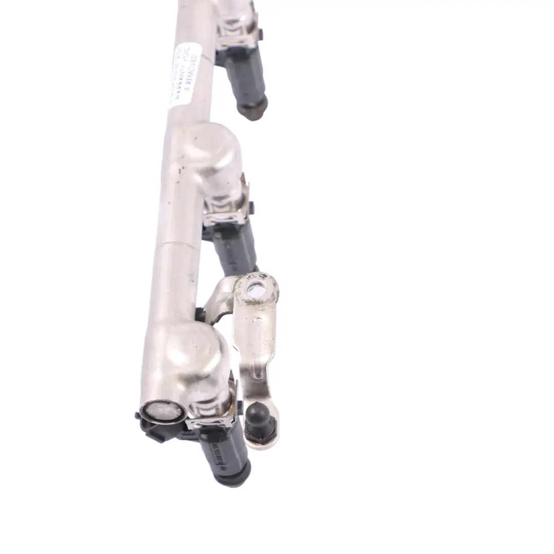 Audi S4 B6 4.2 V6 Quattro Iniettori Carburante Tubo Linea Iniezione - SKU 079133681G - Numero di parte 079133681G
