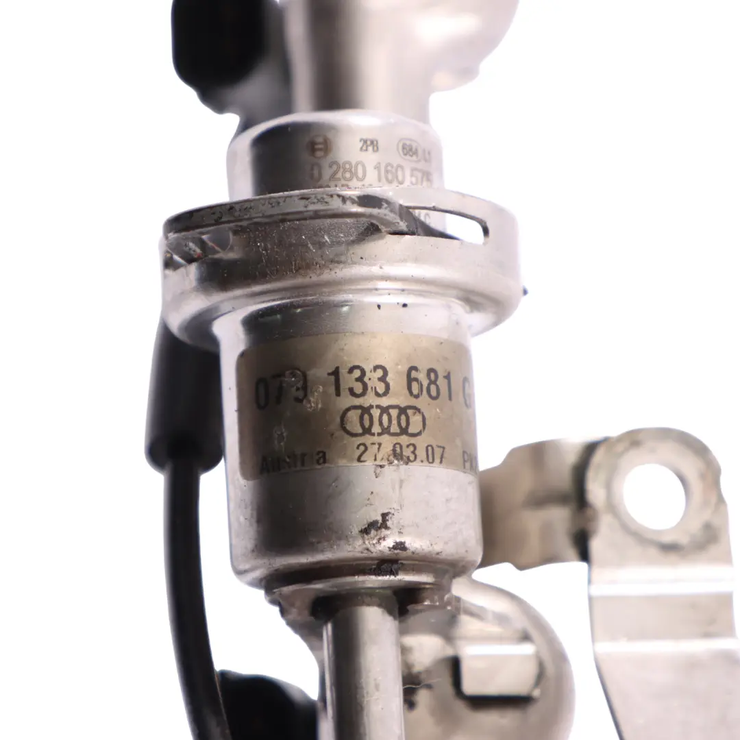 Audi S4 B6 4.2 V6 Quattro Fuel Injectors Injection Rail Line Pipe - SKU 079133681G - Part number 079133681G