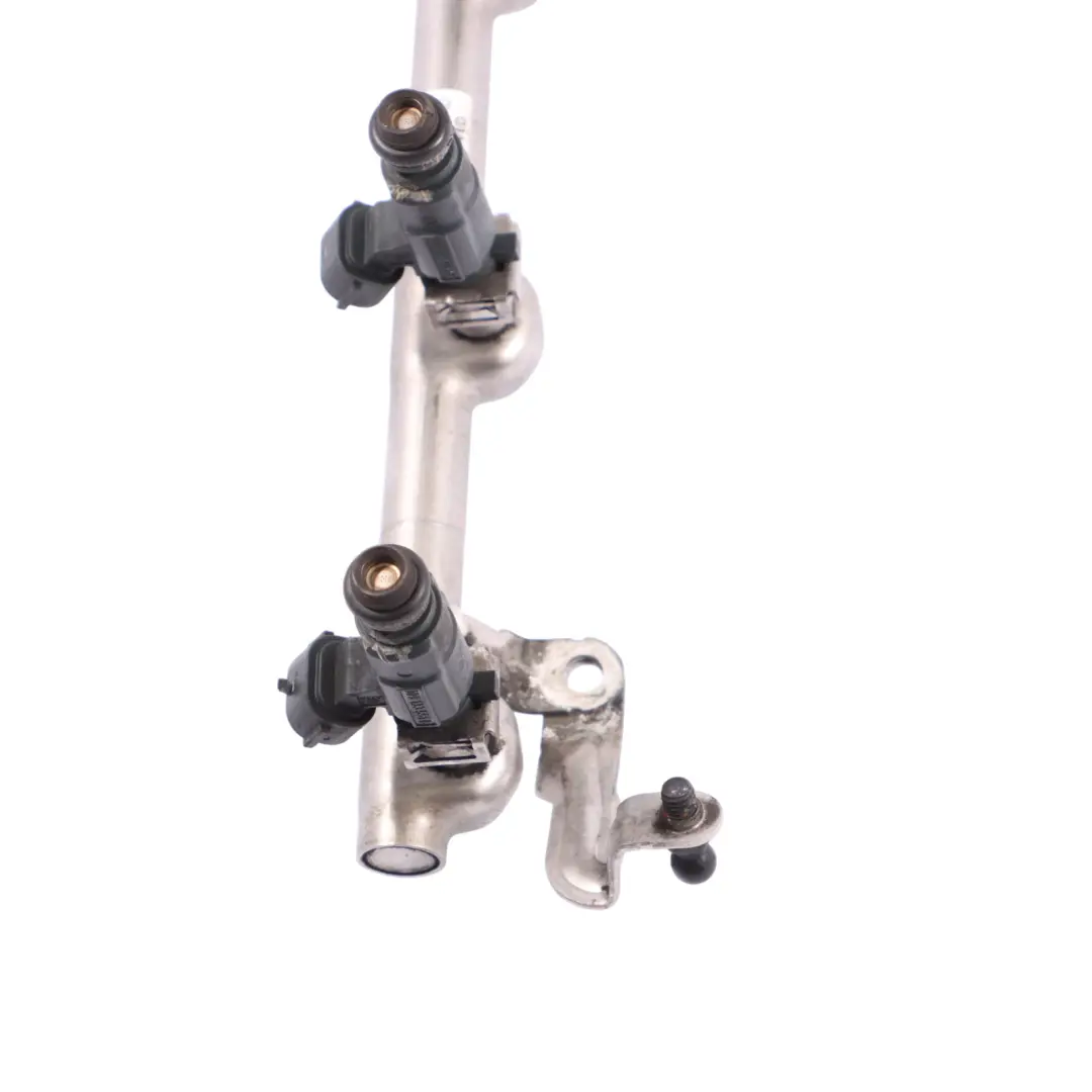 Injectors Injection Rail Line Pipe to Audi S4 B6 4.2 V6 Quattro Fuel with Part number 079133681G Audi S4 B6 4.2 V6 Quattro Fuel Injectors Injection Rail Line Pipe - SKU 079133681G - Part number 079133681G