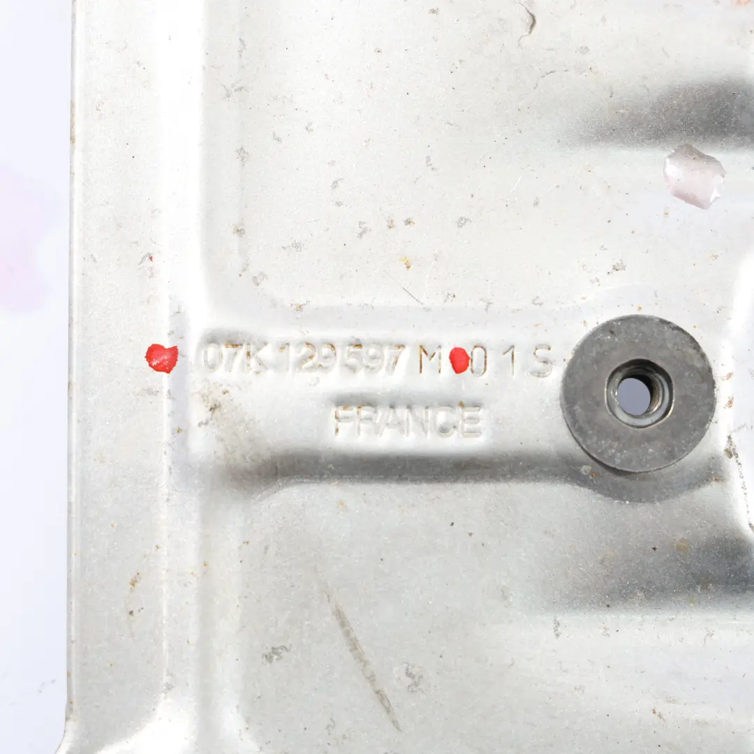 Placa De Protección Térmica Del Turbocompresor 2.5 TFSI para Audi RS3 8V con número de pieza 07K129597M Audi RS3 8V Placa De Protección Térmica Del Turbocompresor 2.5 TFSI - SKU 07K129597M - Número de pieza 07K129597M