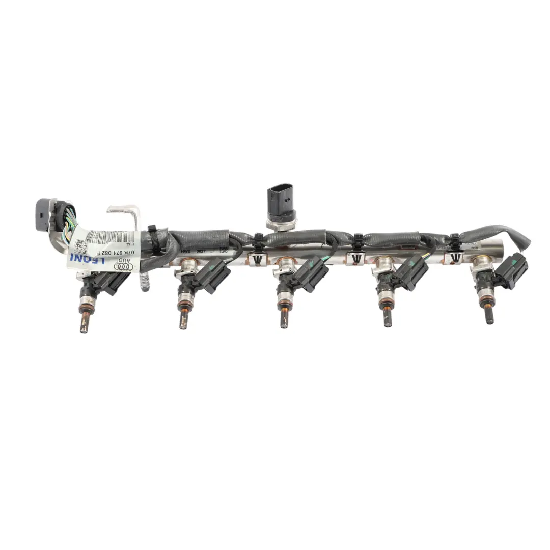 Inyectores Inyección Tubería de ferrocarril 2.5 TFSI para Audi RS3 8V con número de pieza 07K133681B Audi RS3 8V Inyectores Inyección Tubería de ferrocarril 2.5 TFSI - SKU 07K133681B - Número de pieza 07K133681B