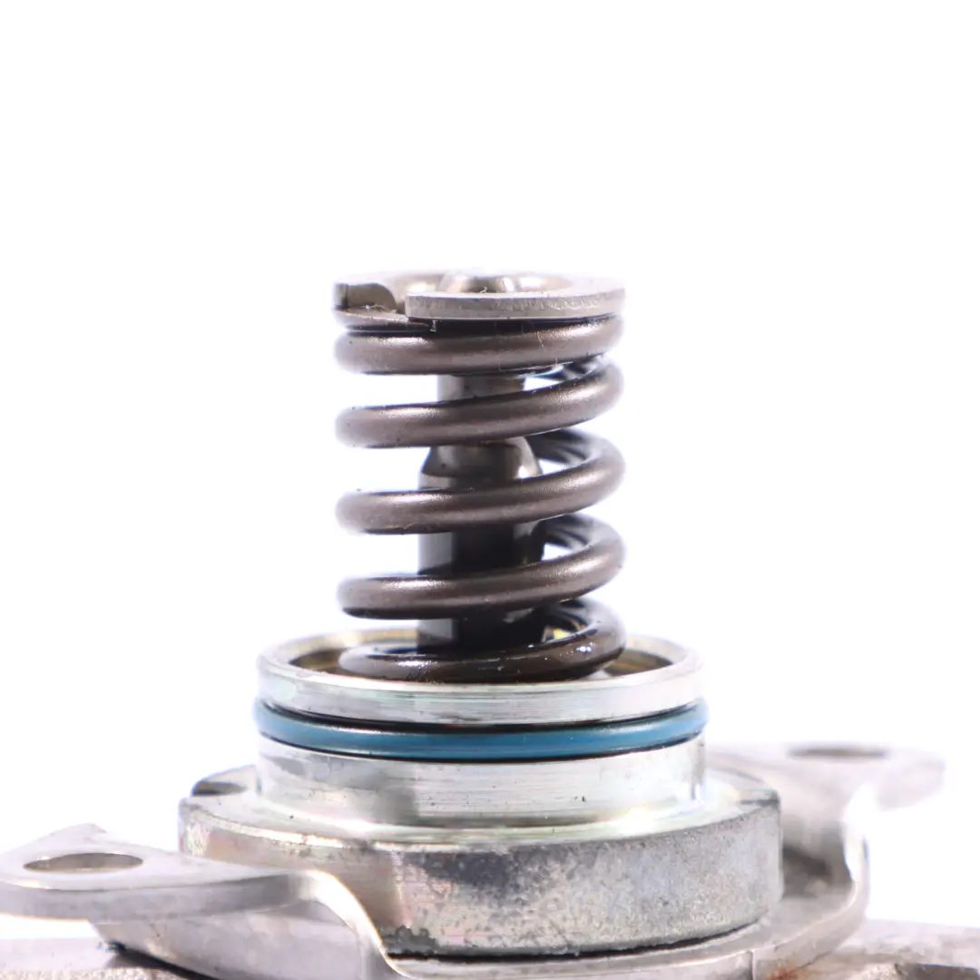 Pompe À Carburant Haute Pression 3.0 TFSI V6 Essence pour Audi A4 S4 B8 à propos du numéro de pièce 07L127026J Audi A4 S4 B8 Pompe À Carburant Haute Pression 3.0 TFSI V6 Essence - SKU 07L127026J - Numéro de pièce 07L127026J