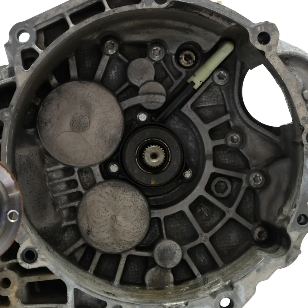 CRBC Boîte Manuelle 6 Vitesses PFL GARANTIE Audi A3 8V 2.0 TDI - SKU 02Q300049T - Numéro de pièce 02Q300049T