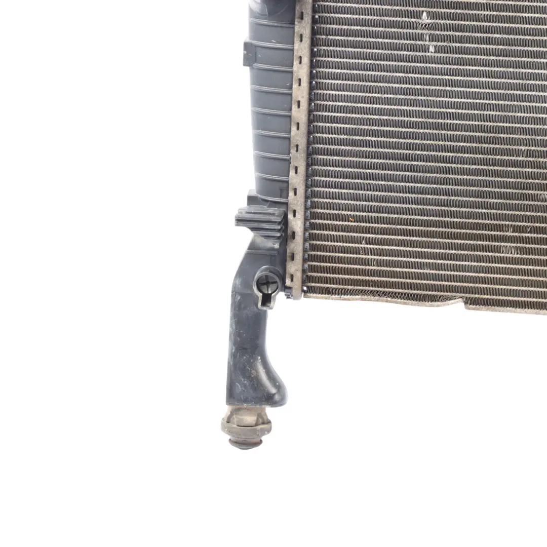 Wasser Kühlmittel Kühler 6C11-8005-AD für Ford Transit 2.2 TDCi 2.4 TDCi Motor mit Teilenummer 1383315 Ford Transit 2.2 TDCi 2.4 TDCi Motor Wasser Kühlmittel Kühler 6C11-8005-AD - SKU 1383315 - Teilenummer 1383315