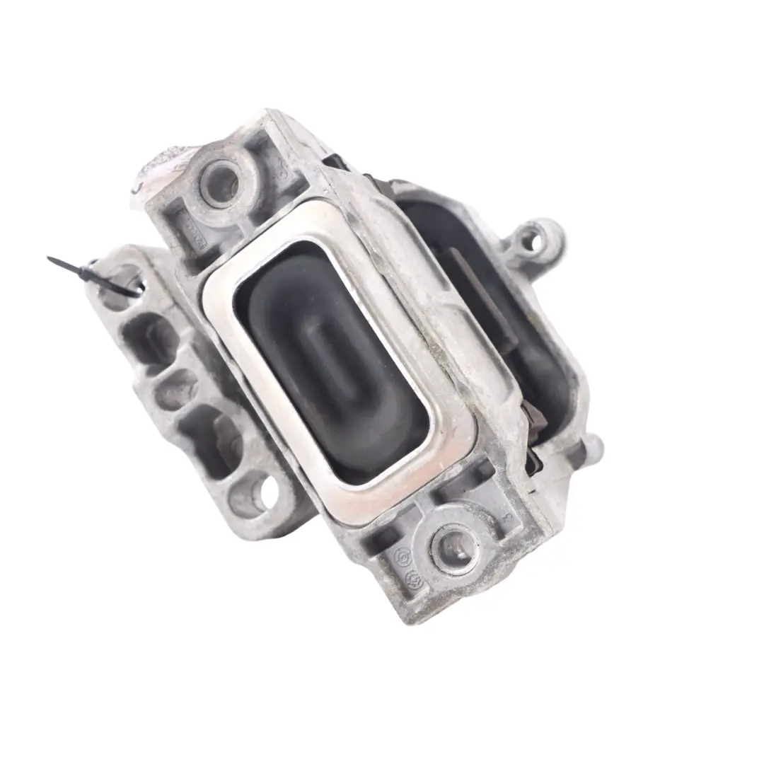 Mount Bracket Holder Right O/S to Audi A3 8P 1.6 MPI Engine with Part number 1K0199262AL Audi A3 8P 1.6 MPI Engine Mount Bracket Holder Right O/S - SKU 1K0199262AL - Part number 1K0199262AL