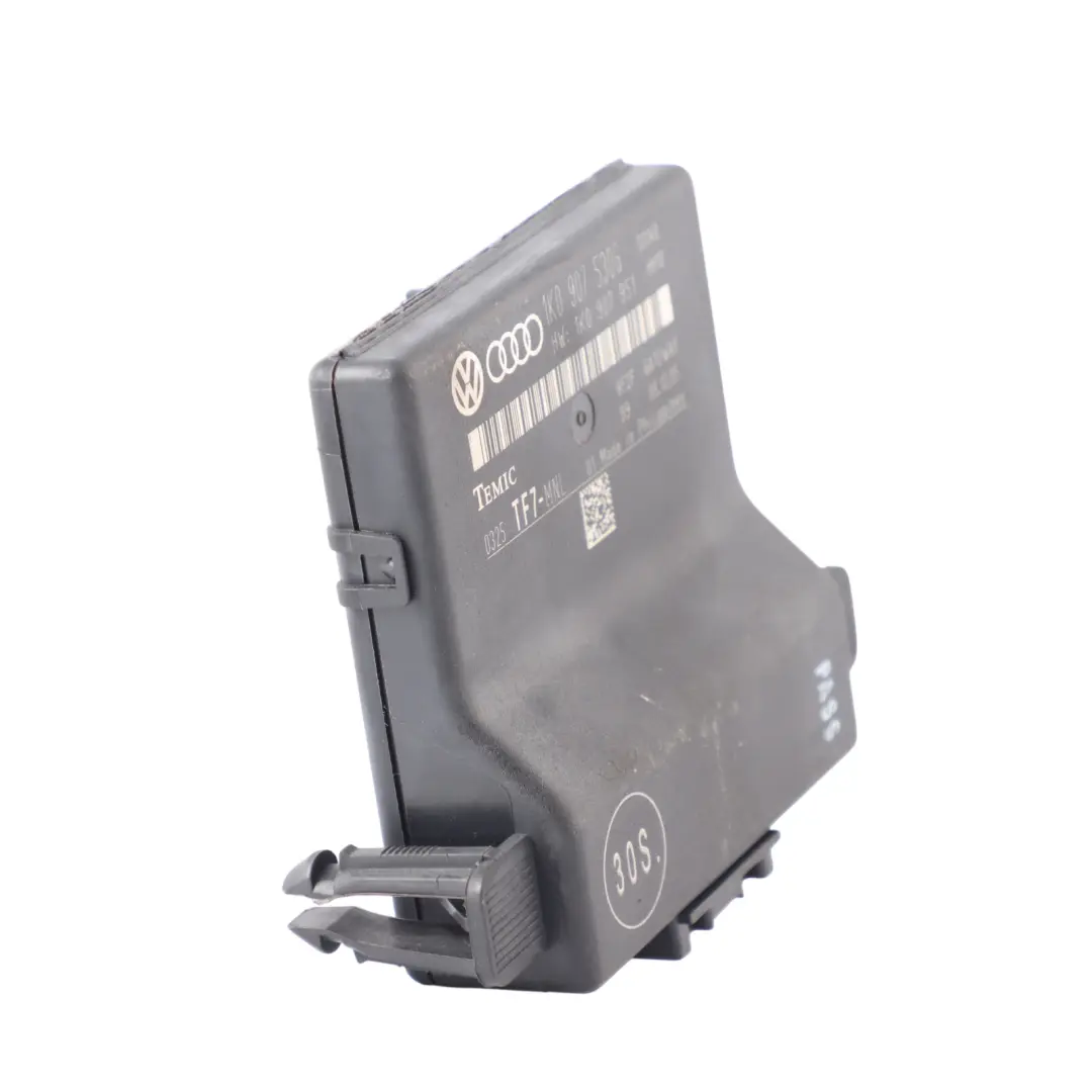 Gateway Module Diagnostic Interface Control Unit ECU to Audi A3 8P with Part number 1K0907530G Audi A3 8P Gateway Module Diagnostic Interface Control Unit ECU - SKU 1K0907530G - Part number 1K0907530G