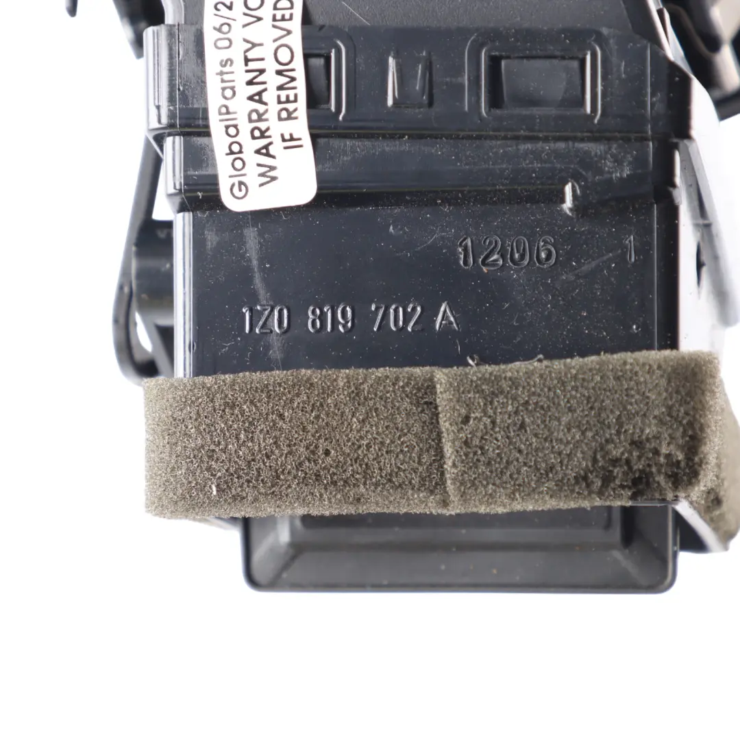 Skoda Octavia II Dashboard Air Vent Dash Right O/S Nozzle Grille 1Z0819702 - SKU 1Z0819702A - Part number 1Z0819702A