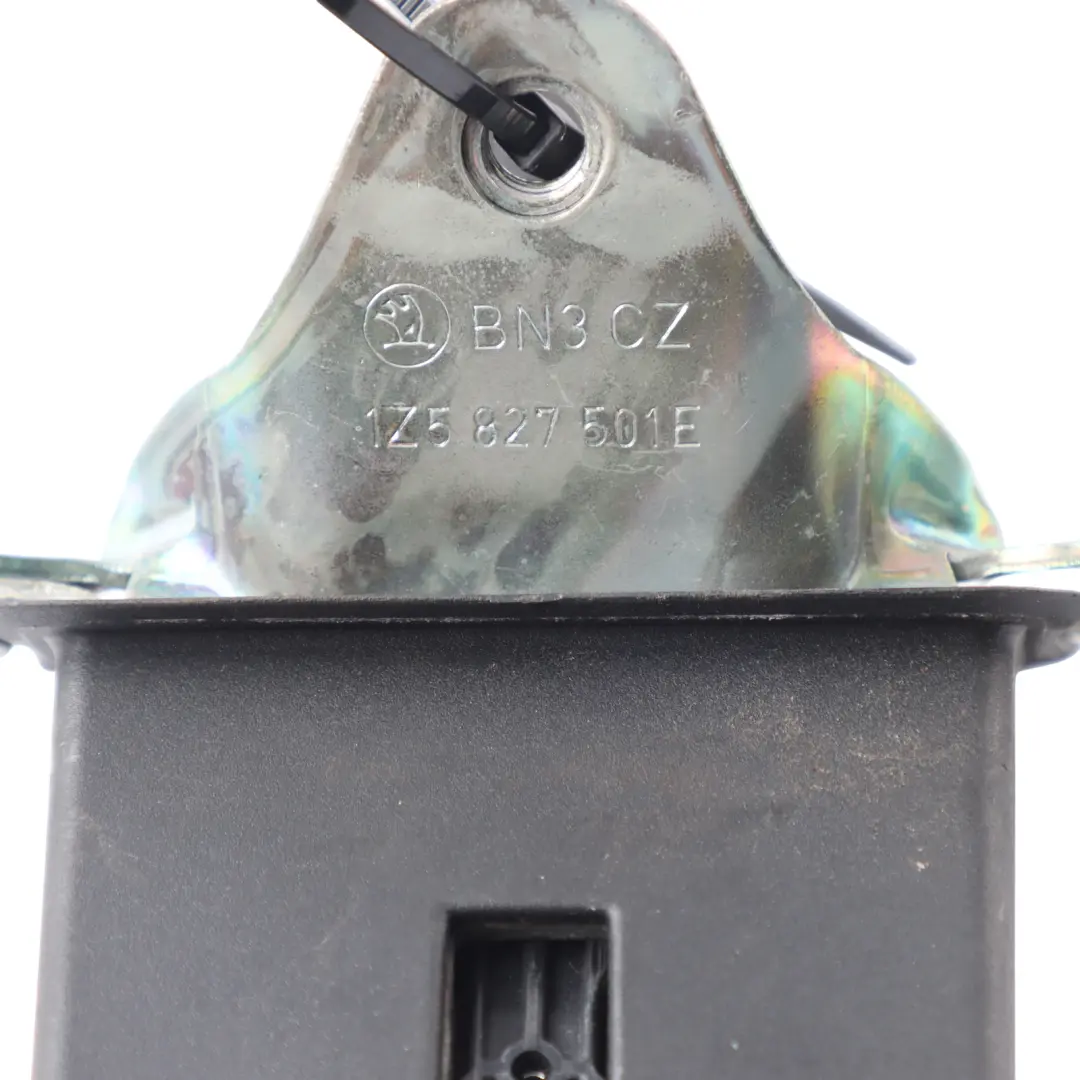 1Z Trunk Lid Boot Tailgate Lock Latch Catch Hook to Skoda Octavia II with Part number 1Z5827501E Skoda Octavia II 1Z Trunk Lid Boot Tailgate Lock Latch Catch Hook - SKU 1Z5827501E - Part number 1Z5827501E