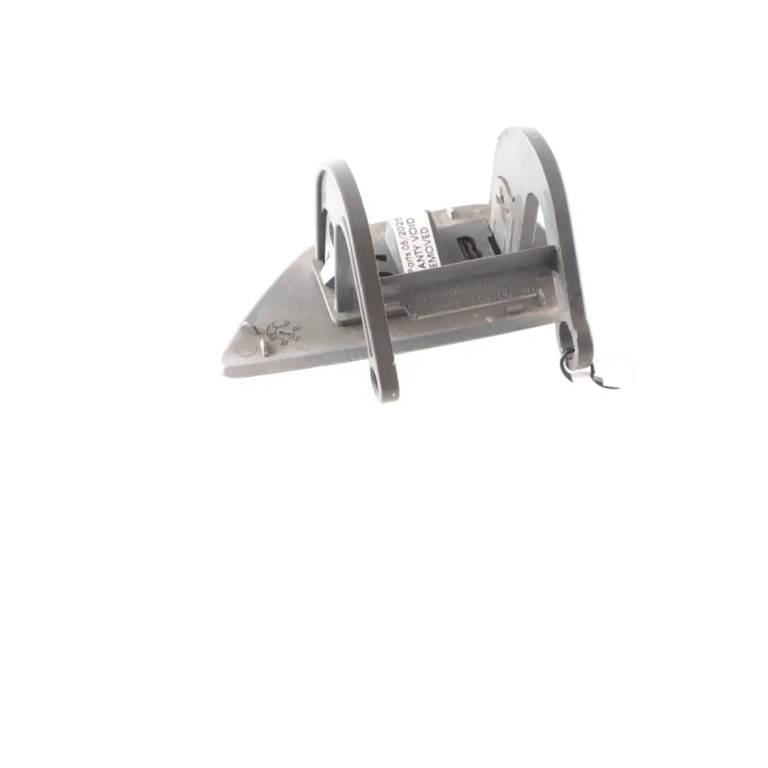 BMW F07 GT Cover Spray Nozzle Flap Right O/S Titansilber Metallic - 354 7200756 - SKU 2163767-TS - Part number 2163767