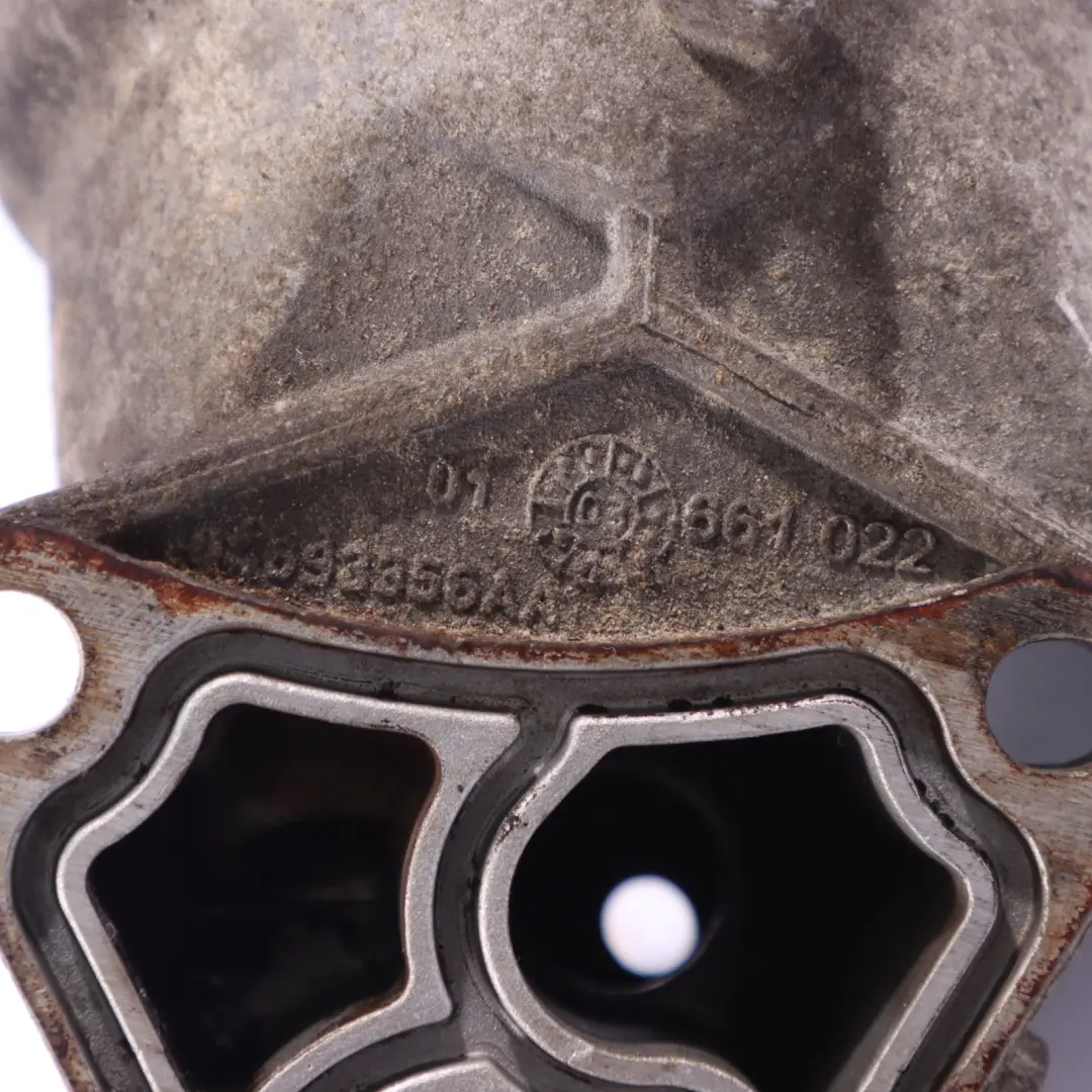 Podstawa Filtra Oleju 04693356AA do Mini Cooper R50 R52 Cabrio R53 Benzyna o numerze 2465012 Mini Cooper R50 R52 Cabrio R53 Benzyna Podstawa Filtra Oleju 04693356AA - SKU 2465012-1 - Numer Części 2465012