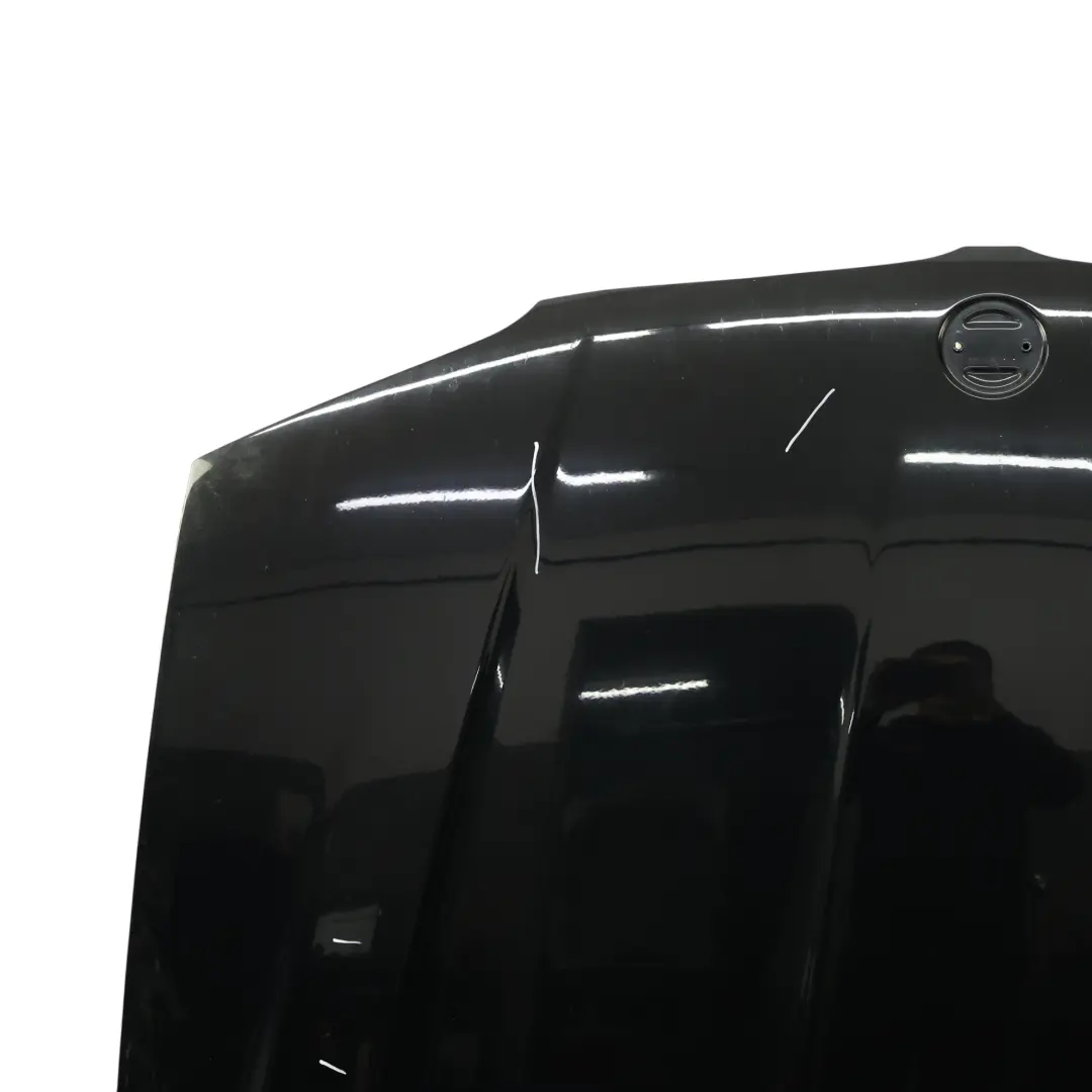 Maska Pokrywa Silnika Schwarz 2 Czarny - 668 do BMW X3 E83 o numerze 3449411 BMW X3 E83 Maska Pokrywa Silnika Schwarz 2 Czarny - 668 - SKU 3449411-SCH - Numer Części 3449411