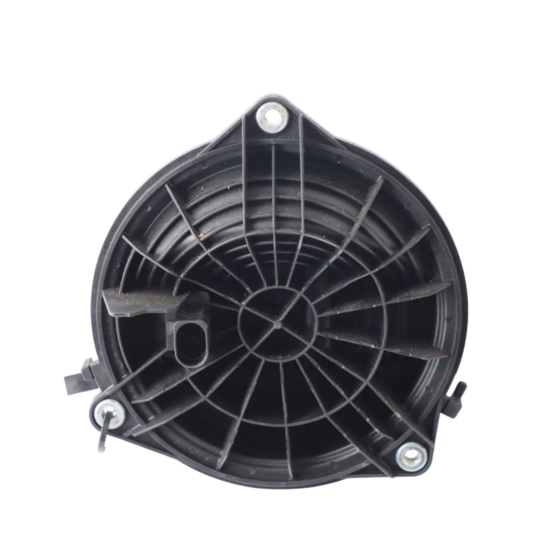 Trunk Emblem Handle Button Tailgate Badge Black to Volkswagen Passat B6 with Part number 3C5827469E Volkswagen Passat B6 Trunk Emblem Handle Button Tailgate Badge Black - SKU 3C5827469E-1 - Part number 3C5827469E