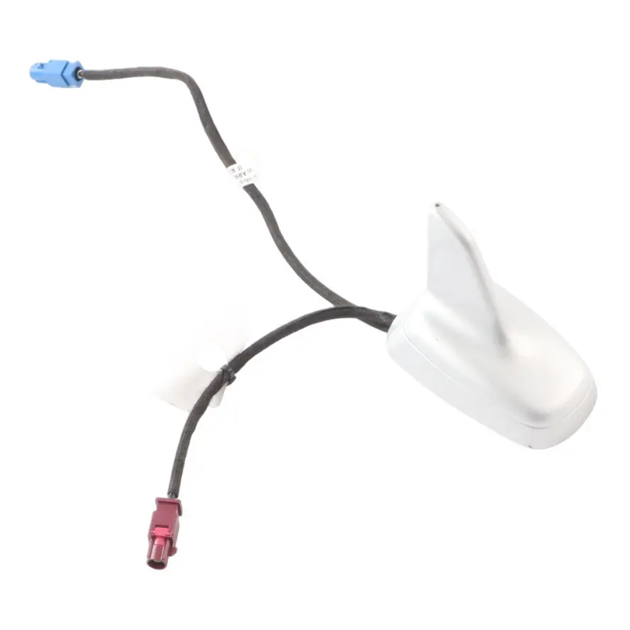 Antena De Techo Amplificador Shark Top Plata Hielo - X7W para Audi A6 C6 con número de pieza 4F9035503F Audi A6 C6 Antena De Techo Amplificador Shark Top Plata Hielo - X7W - SKU 4F9035503F-ICS - Número de pieza 4F9035503F