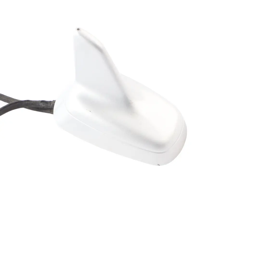 Audi A6 C6 Roof Antenna Aerial Shark Top Amplifier Ice Silver - X7W - SKU 4F9035503F-ICS - Part number 4F9035503F