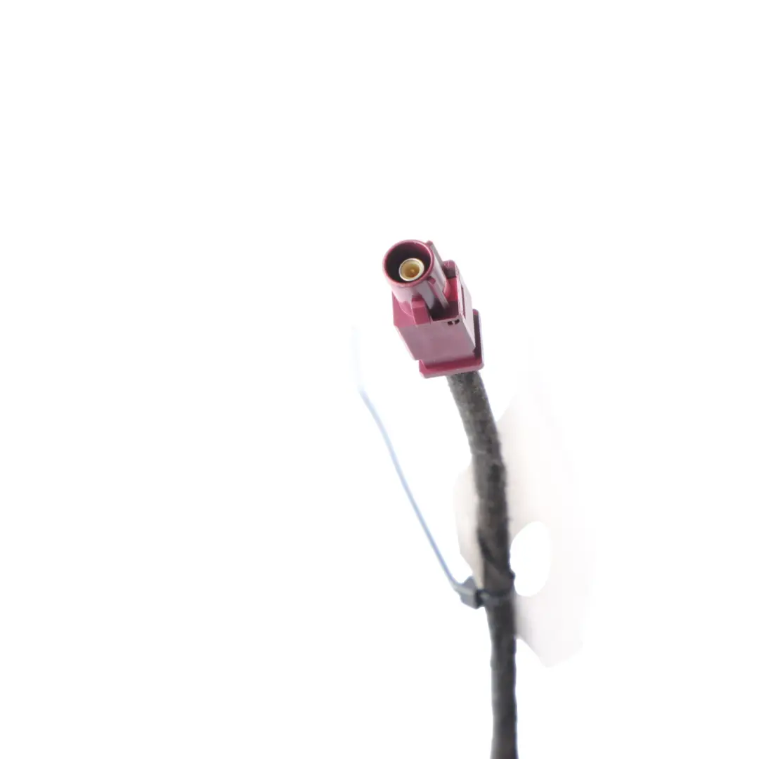 Antena Dachowa Rekinek Wzmacniacz Srebrny do Audi A6 C6 o numerze 4F9035503F Audi A6 C6 Antena Dachowa Rekinek Wzmacniacz Srebrny - SKU 4F9035503F-ICS - Numer Części 4F9035503F