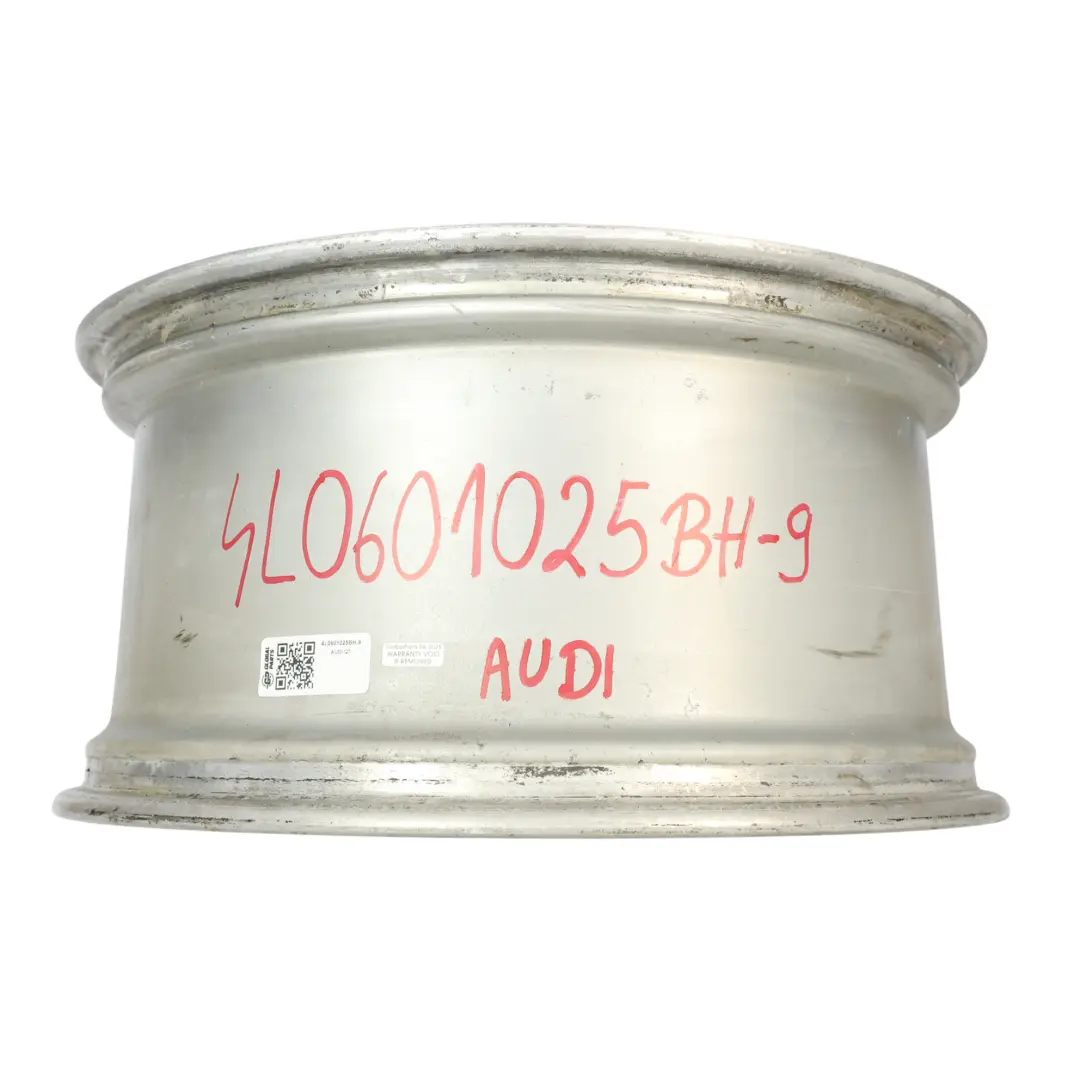 Cerchio In Lega Argento 21" A Raggi Stellati 10J ET:44 per Audi Q7 4L con numero di parte 4L0601025BH Audi Q7 4L Cerchio In Lega Argento 21" A Raggi Stellati 10J ET:44 - SKU 4L0601025BH-9 - Numero di parte 4L0601025BH
