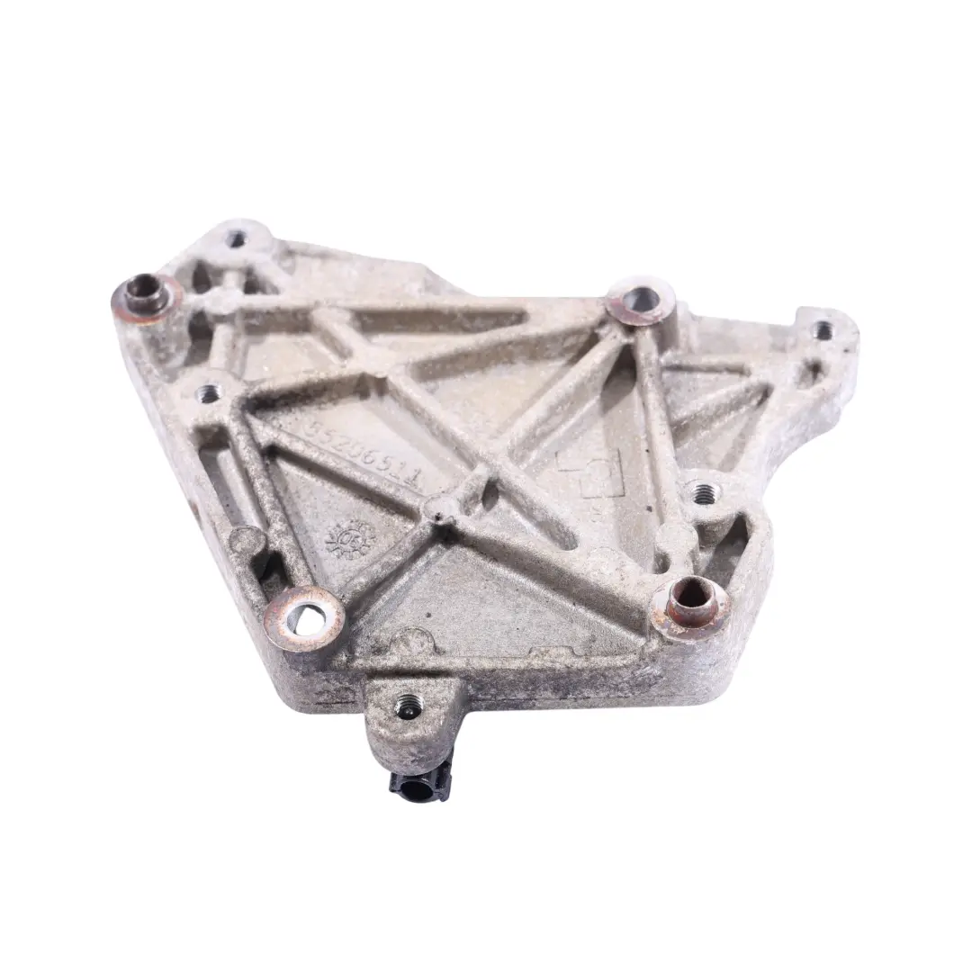 Opel Corsa D 1.3 CDTI Lichtmaschinen Halterung - SKU 55206511 - Teilenummer 55206511