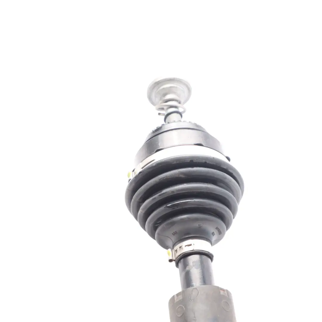 Shaft BMW F70 F74 U06 Front Right O/S Driveshaft to Drive with Part number 5A44AB6 Drive Shaft BMW F70 F74 U06 Front Right O/S Driveshaft - SKU 5A44AB6 - Part number 5A44AB6