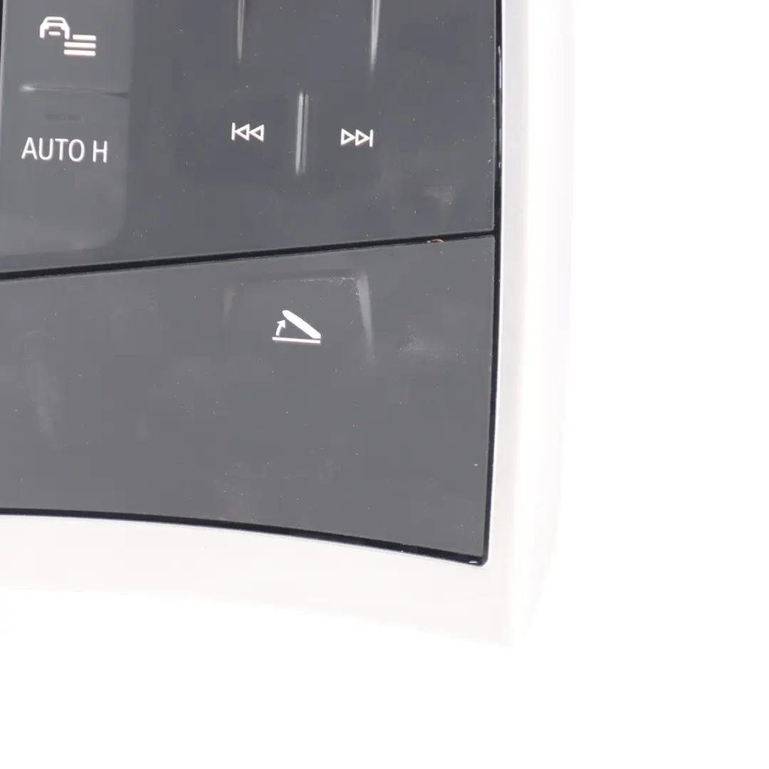Switch Unit Control Panel Centre Console Hazard Button BMW U06 - SKU 5A8CC86 - Part number 5A8CC86