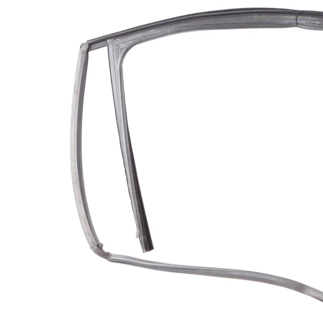 Window Seal Door Rear Right O/S Sealing Gasket to Volkswagen Golf 6 with Part number 5K6839432E Volkswagen Golf 6 Window Seal Door Rear Right O/S Sealing Gasket - SKU 5K6839432E - Part number 5K6839432E