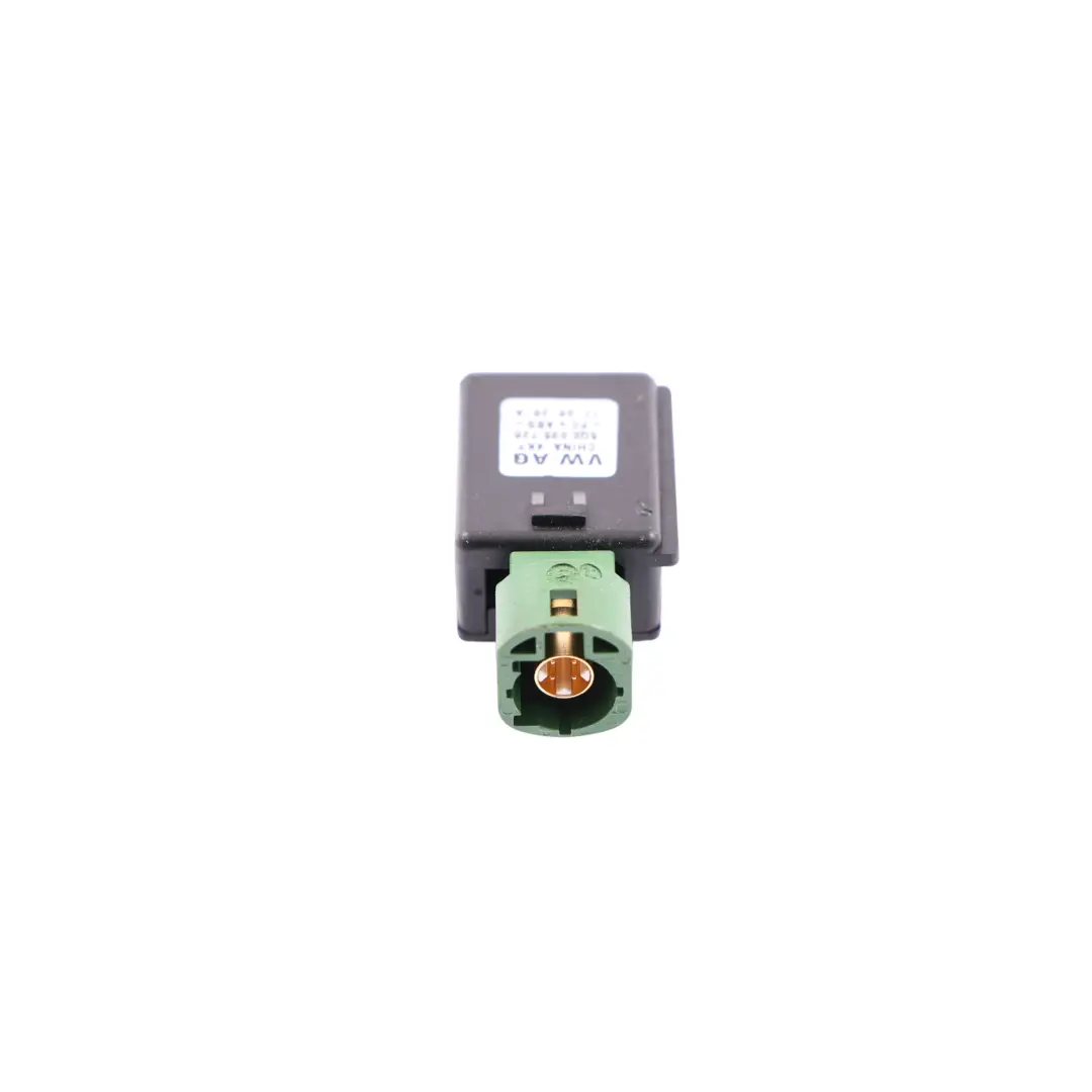 Vassoio Portaoggetti Centrale Presa Corrente USB Connect per Audi Q5 FY con numero di parte 5Q0035726 Audi Q5 FY Vassoio Portaoggetti Centrale Presa Corrente USB Connect - SKU 5Q0035726 - Numero di parte 5Q0035726
