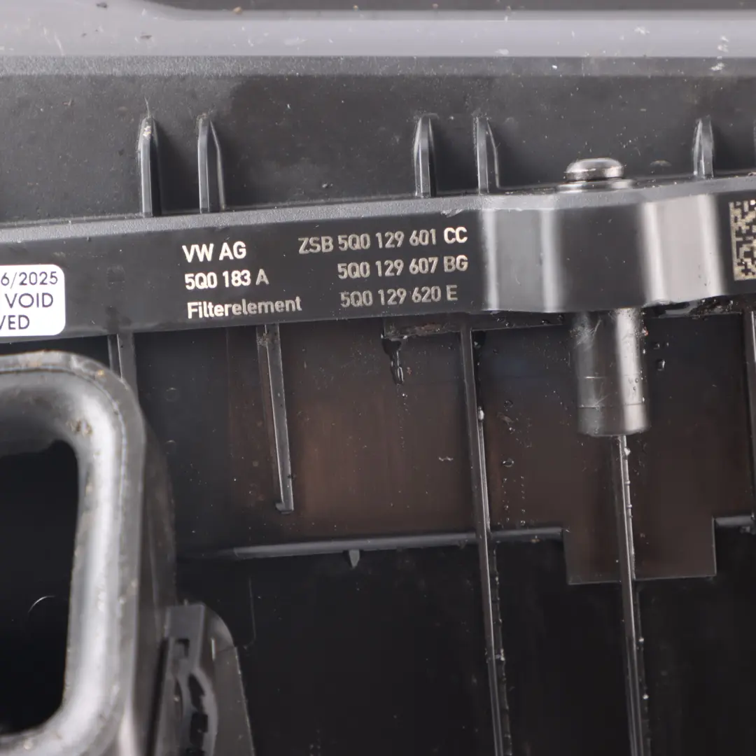 Filter Housing Box to Audi Q2 GA 1.5 TFSI Air with Part number 5Q0129607BG Audi Q2 GA 1.5 TFSI Air Filter Housing Box - SKU 5Q0129607BG - Part number 5Q0129607BG