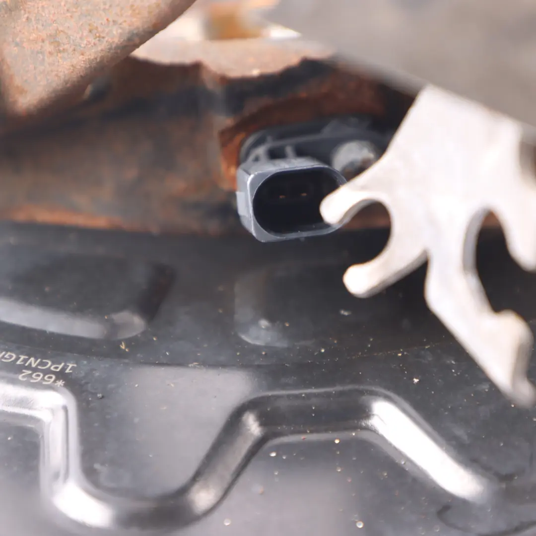 Front Wheel Carrier Hub Bearing Right O/S to Audi Q2 GA 1.5 TFSI with Part number 5Q0407256S Audi Q2 GA 1.5 TFSI Front Wheel Carrier Hub Bearing Right O/S - SKU 5Q0407256S - Part number 5Q0407256S