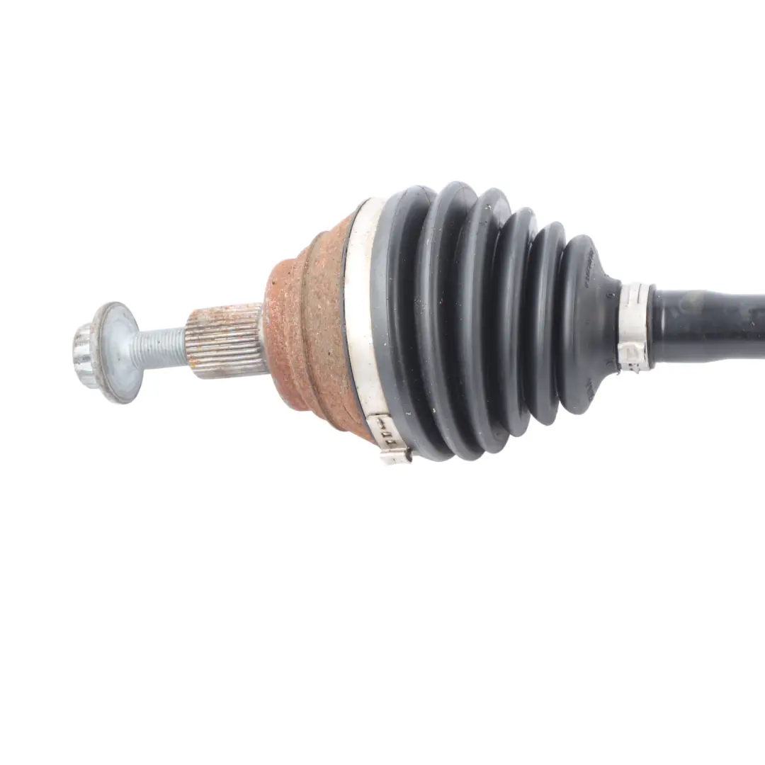 Front Driveshaft Side Drive Shaft Right O/S to Audi Q2 GA with Part number 5Q0407272EE Audi Q2 GA Front Driveshaft Side Drive Shaft Right O/S - SKU 5Q0407272EE - Part number 5Q0407272EE