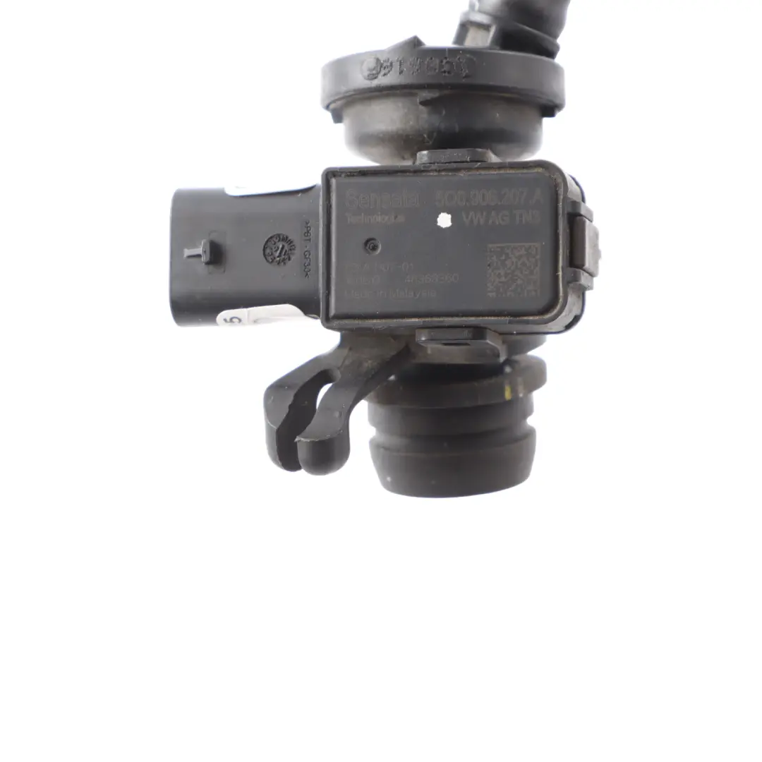 CHZD Petrol Brake Servo Vacuum Hose Line to Audi A3 8V 30 TFSI with Part number 5Q0612041BD Audi A3 8V 30 TFSI CHZD Petrol Brake Servo Vacuum Hose Line - SKU 5Q0612041BD - Part number 5Q0612041BD