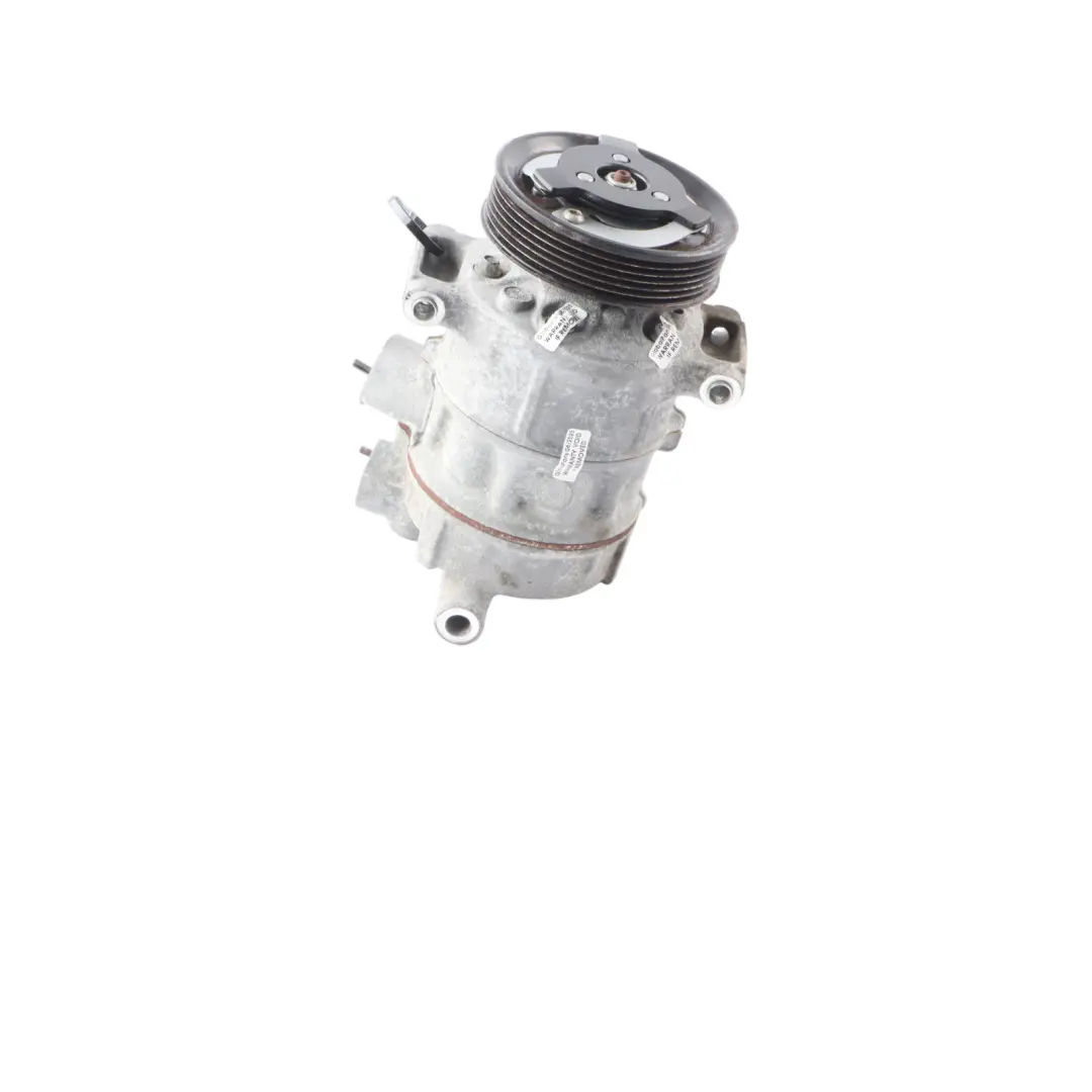 Unità Compressore Pompa Aria Condizionata 5Q0820803F per Audi A3 8V 2.0 TDI con numero di parte 5Q0820803E Audi A3 8V 2.0 TDI Unità Compressore Pompa Aria Condizionata 5Q0820803F - SKU 5Q0820803E - Numero di parte 5Q0820803E