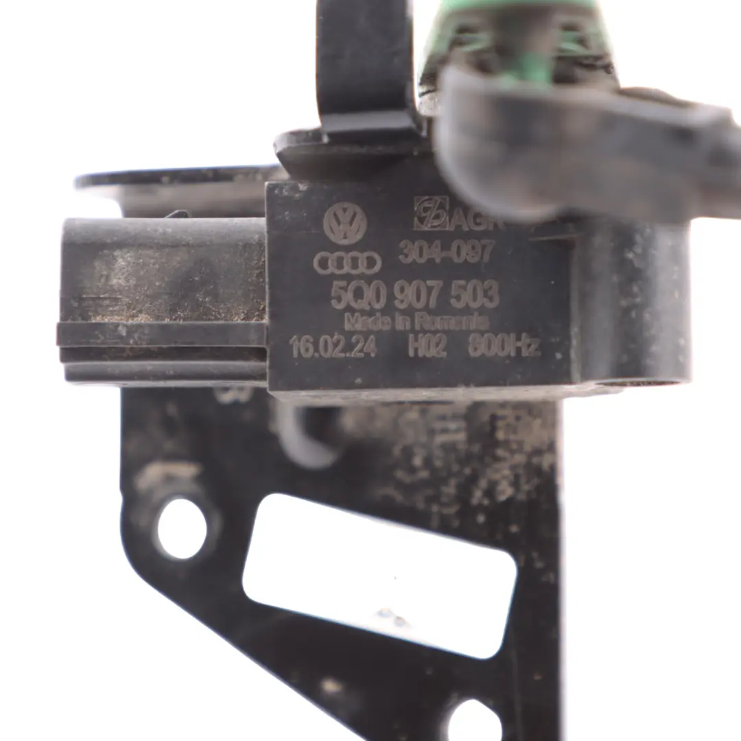 Headlights Leveling Lamp Height Sensor Front Headlamp Unit to Audi Q2 GA with Part number 5Q0907503 Audi Q2 GA Headlights Leveling Lamp Height Sensor Front Headlamp Unit - SKU 5Q0907503-1 - Part number 5Q0907503