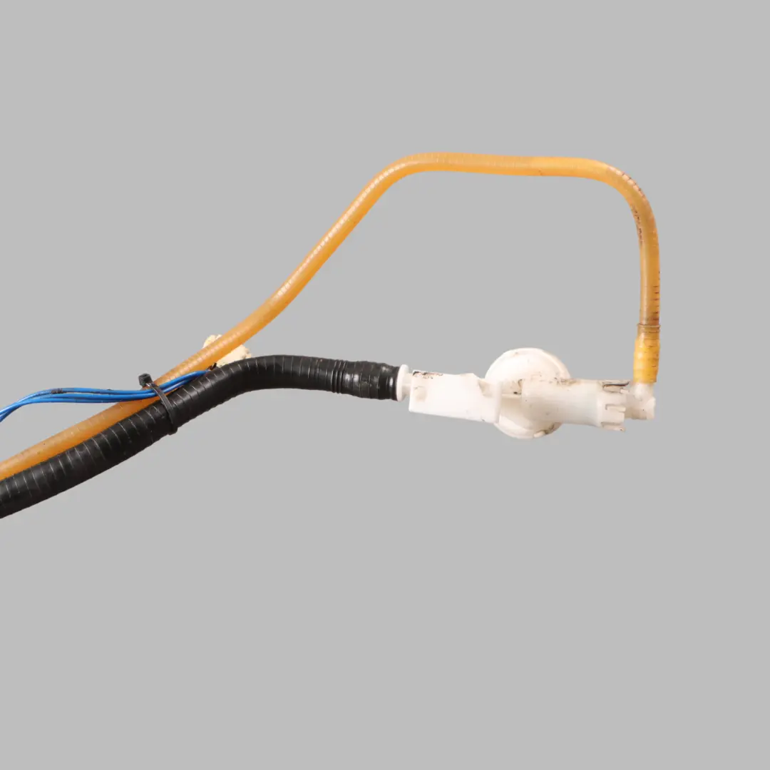 Pump Sender Unit Left N/S 5Q0919051S to Audi S3 8V 2.0 TFSI DJHA Petrol Tank Fuel with Part number 5Q0919673H Audi S3 8V 2.0 TFSI DJHA Petrol Tank Fuel Pump Sender Unit Left N/S 5Q0919051S - SKU 5Q0919673H - Part number 5Q0919673H