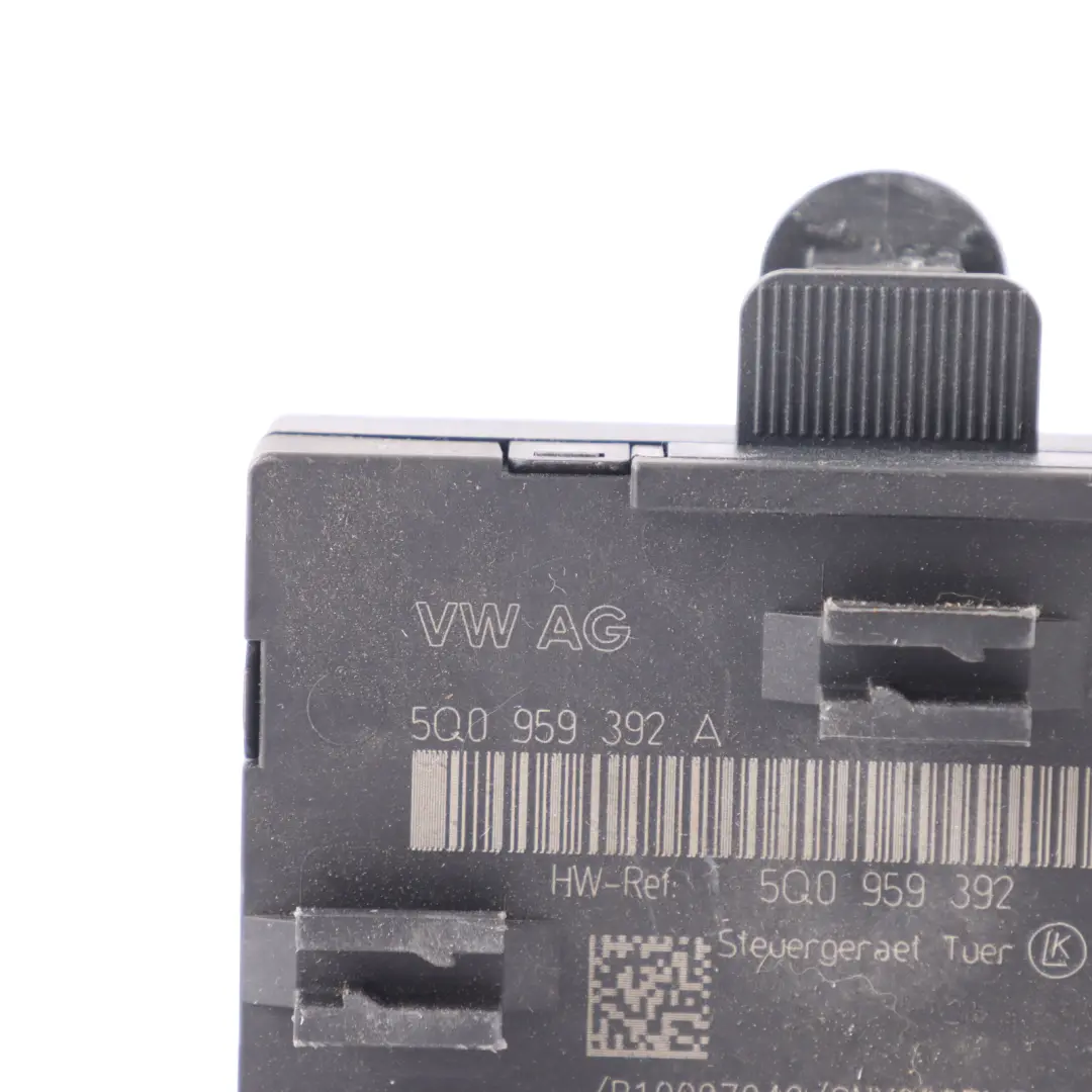Front Door Module Unit ECU Left N/S Passenger Side to Audi A3 8V with Part number 5Q0959392A Audi A3 8V Front Door Module Unit ECU Left N/S Passenger Side - SKU 5Q0959392A - Part number 5Q0959392A