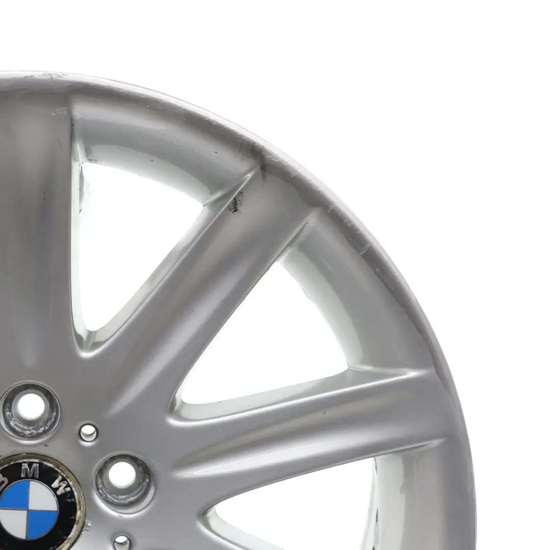 Cerchio posteriore lega argento 19" raggi stellari 95 10J per BMW E65 E66 con numero di parte 6753242 BMW E65 E66 Cerchio posteriore lega argento 19" raggi stellari 95 10J - SKU 6753242-1 - Numero di parte 6753242