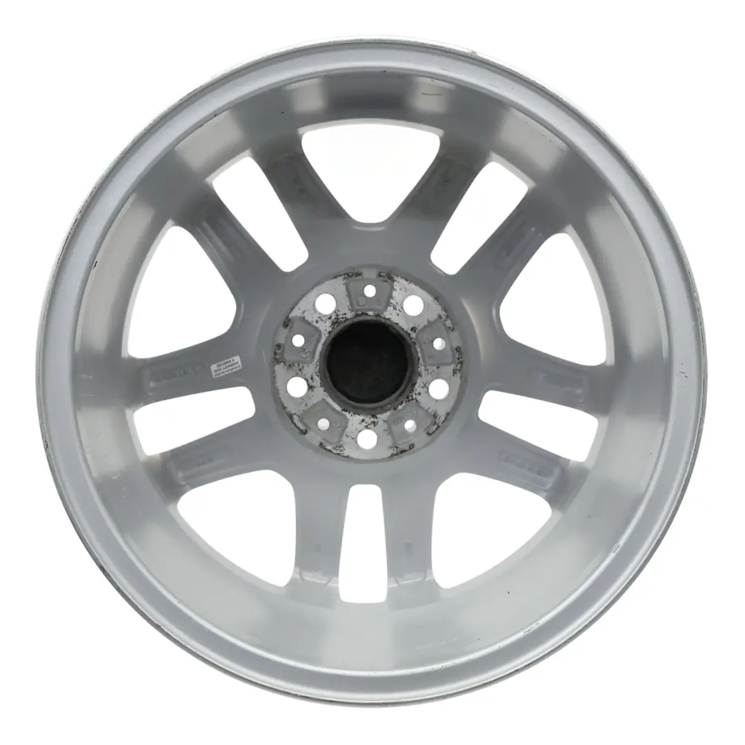 Cerchi in lega leggera argento a V raggi 130 17" 7,5J ET:40 per BMW X5 E53 con numero di parte 6761929 BMW X5 E53 Cerchi in lega leggera argento a V raggi 130 17" 7,5J ET:40 - SKU 6761929-2 - Numero di parte 6761929