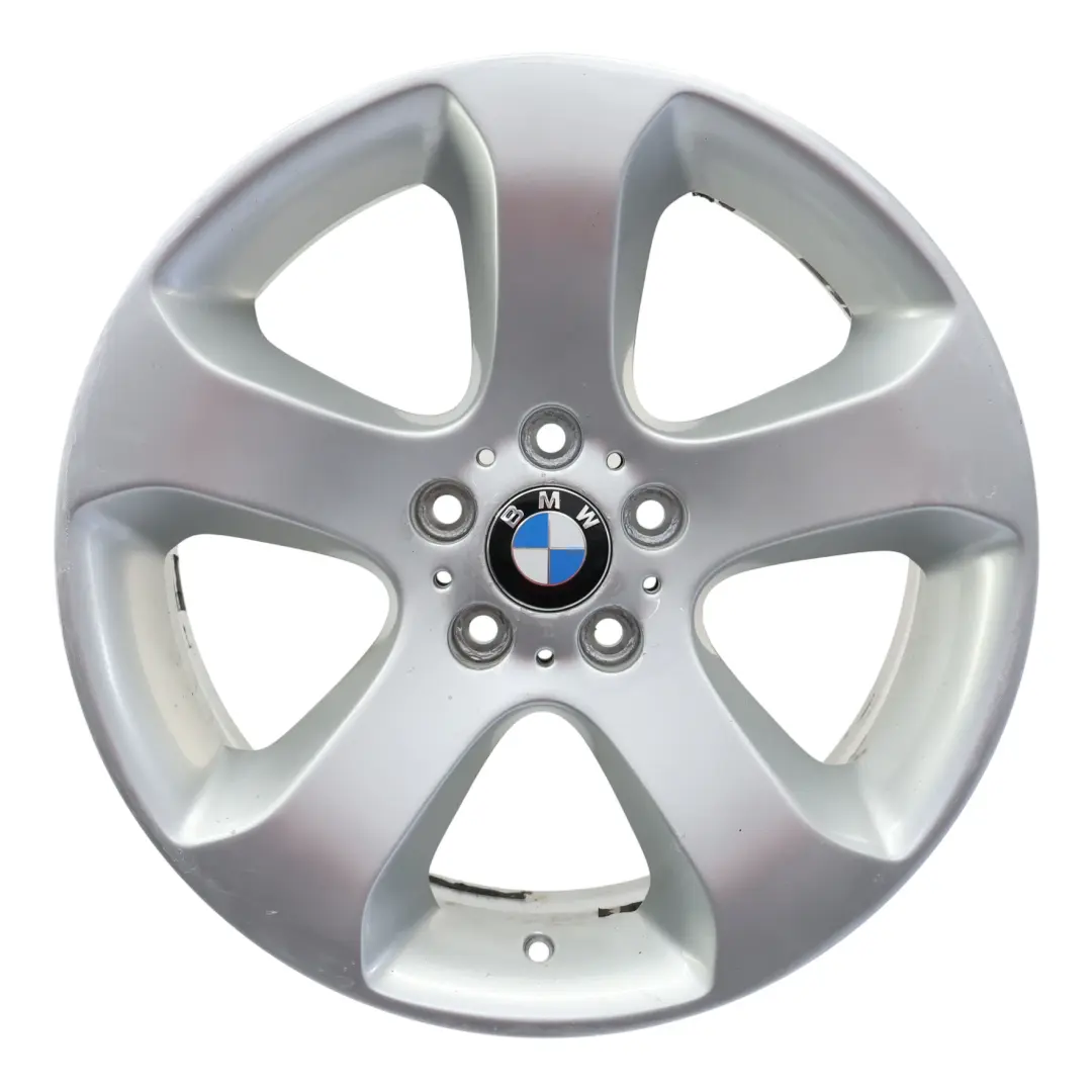 Srebrna Felga Aluminiowa 19" 9J ET:48 do BMW E53 o numerze 6761931 BMW E53 Srebrna Felga Aluminiowa 19" 9J ET:48 - SKU 6761931-2 - Numer Części 6761931