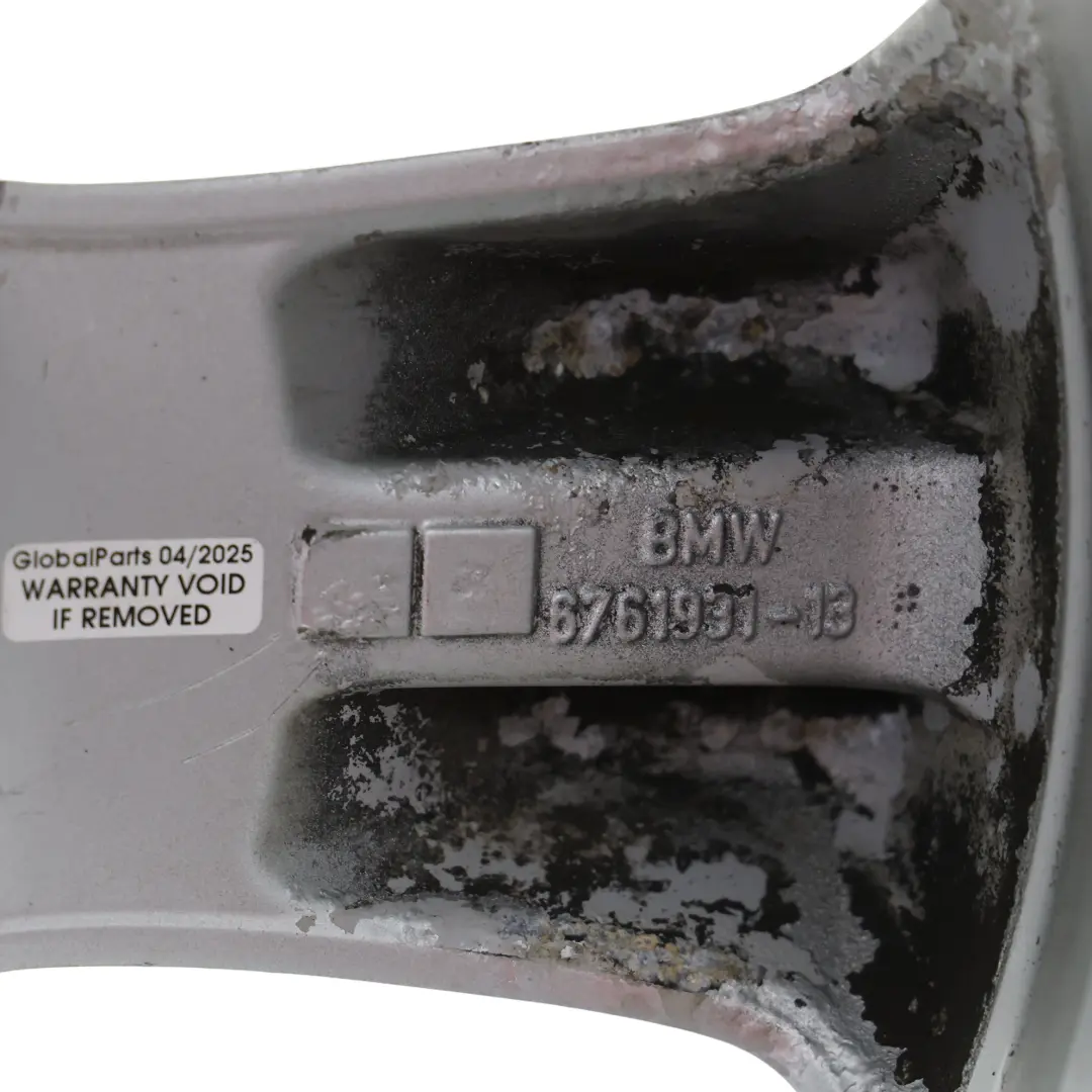 Srebrna Felga Aluminiowa 19" 9J ET:48 do BMW E53 o numerze 6761931 BMW E53 Srebrna Felga Aluminiowa 19" 9J ET:48 - SKU 6761931-2 - Numer Części 6761931