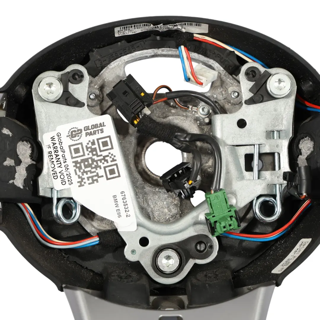 Volant NEUF Cuir Noir Alcantara M Sport Look pour BMW Z4 E85 Roadster à propos du numéro de pièce 6763532 BMW Z4 E85 Roadster Volant NEUF Cuir Noir Alcantara M Sport Look - SKU 6763532-2 - Numéro de pièce 6763532