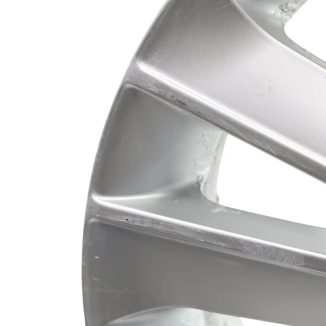 Jante en alliage leger 17" V-spoke 141 7J ET:47 pour BMW 1 Serie E81 E82 E87 E88 à propos du numéro de pièce 6775621 BMW 1 Serie E81 E82 E87 E88 Jante en alliage leger 17" V-spoke 141 7J ET:47 - SKU 6775621-1 - Numéro de pièce 6775621