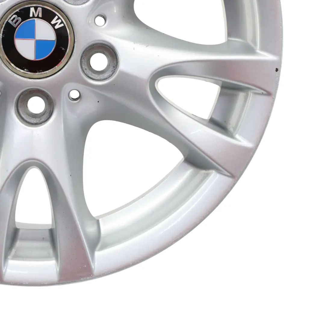 Cerchio in lega 16" a V 255 7J ET:44 per BMW E82 E81 E87 E88 con numero di parte 6778218 BMW E82 E81 E87 E88 Cerchio in lega 16" a V 255 7J ET:44 - SKU 6778218-1 - Numero di parte 6778218