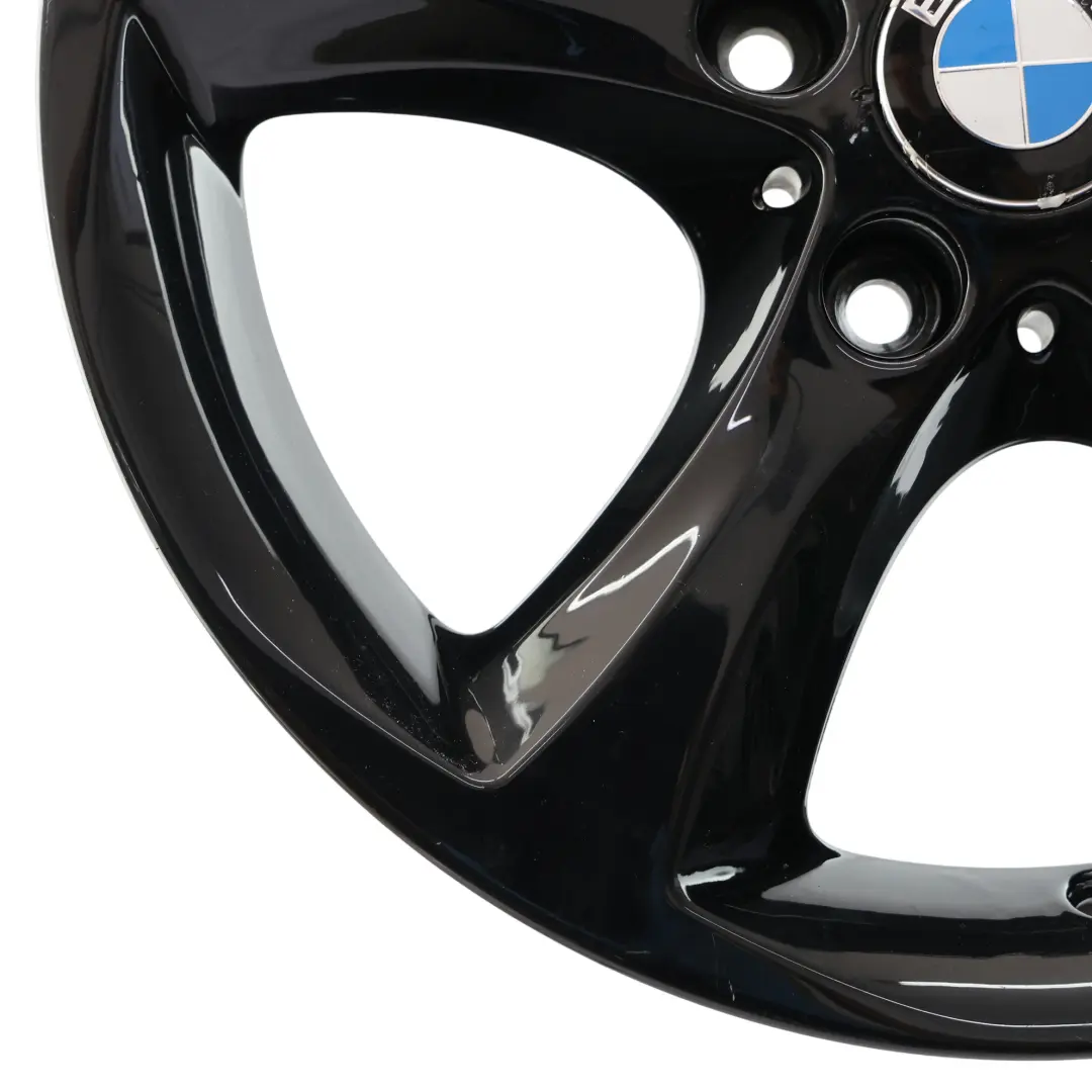 Felga aluminiowa 17" 7J do BMW E81 E87 o numerze 6778219 BMW E81 E87 Felga aluminiowa 17" 7J - SKU 6778219-5 - Numer Części 6778219